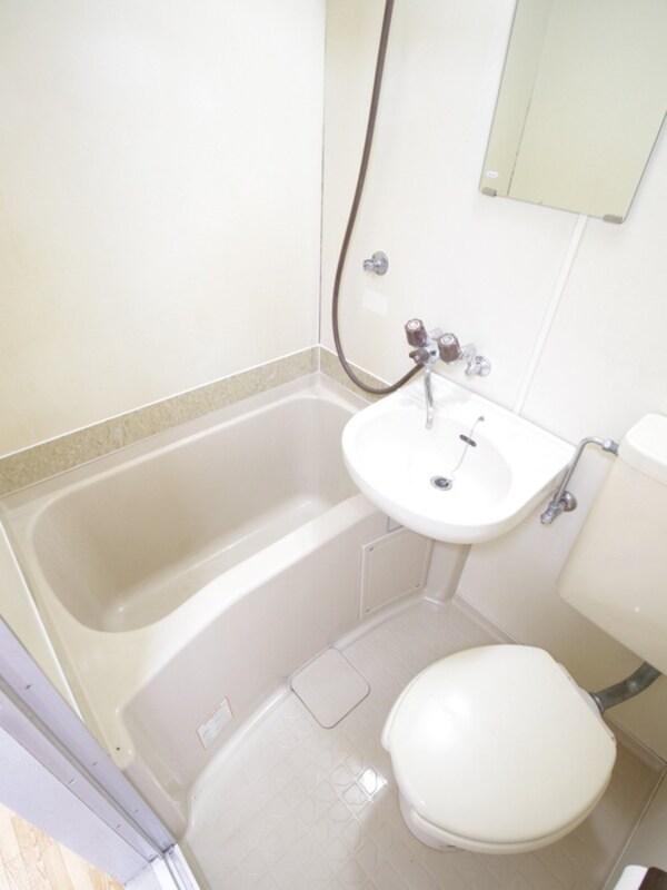 バス／シャワールーム等