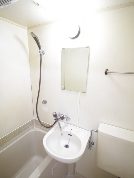 物件内観写真10　(洗面)