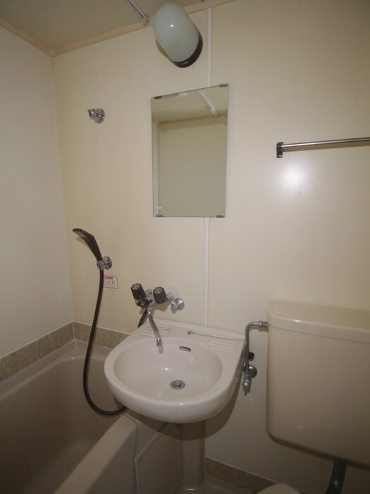 物件内観写真10　(トイレ)