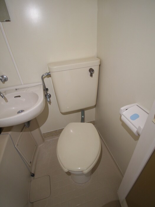 物件内観写真11　(トイレ)