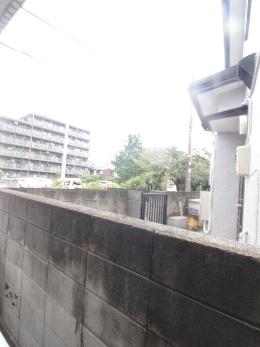 物件内観写真16　(室内からの展望)