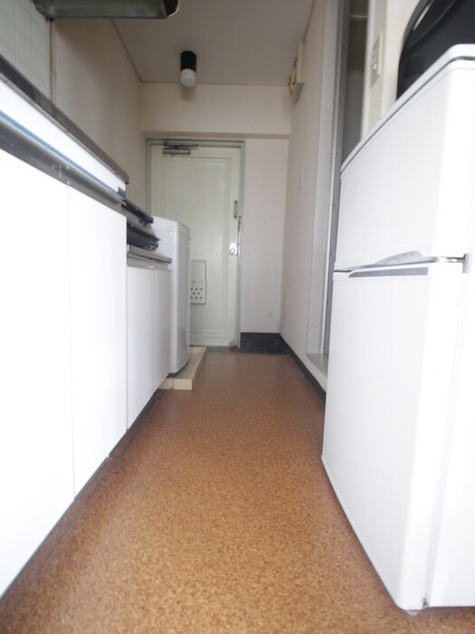 物件内観写真21　(廊下)