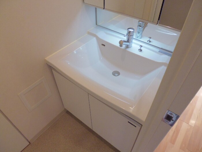 物件内観写真9　(洗面)