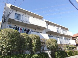 朝霞ハイツ外観写真