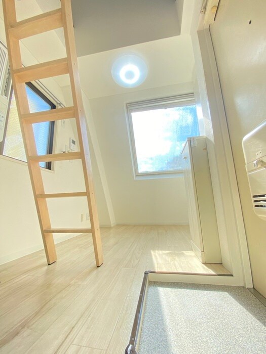 物件内観写真8　(居室)