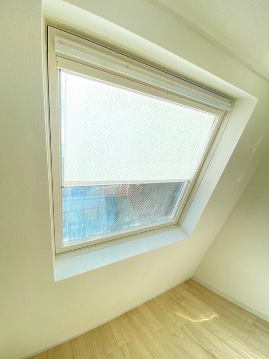 物件内観写真16　(室内からの展望)