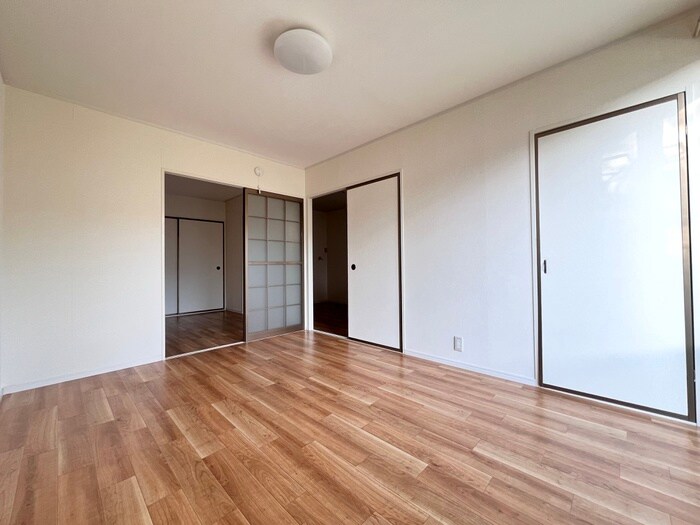 物件内観写真6　(居室)