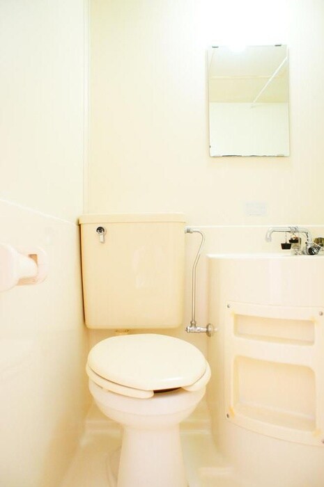 物件内観写真12　(トイレ)