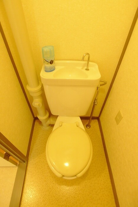 物件内観写真9　(トイレ)