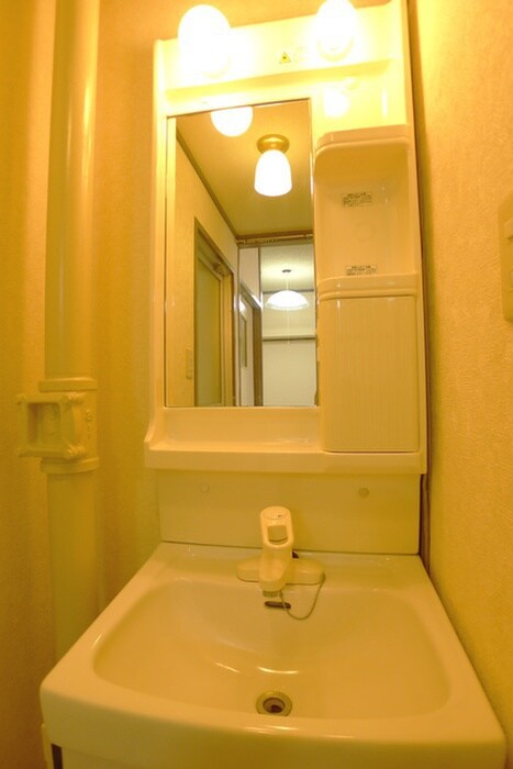 物件内観写真9　(洗面)