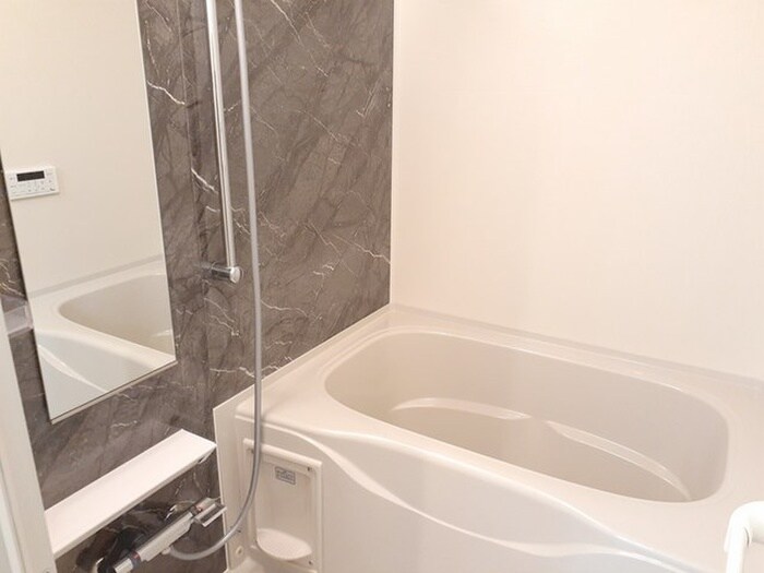 物件内観写真9　(バス／シャワールーム等)