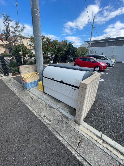 物件外観写真4　(建物設備)