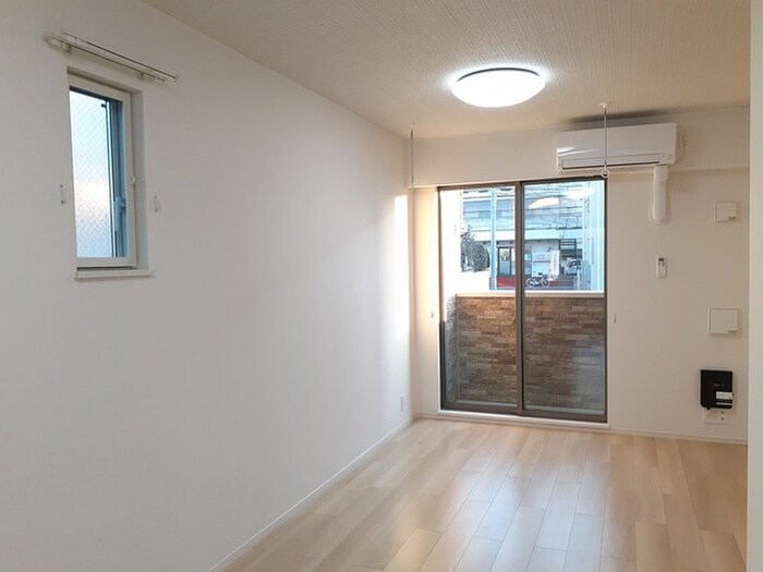 物件内観写真18　(居室)