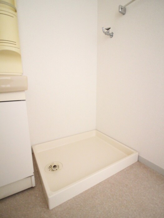 物件内観写真19　(洗濯機置場)