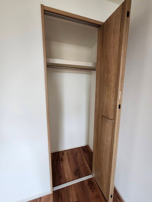 物件内観写真14　(収納)