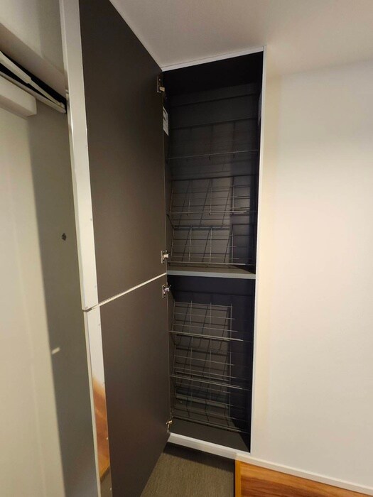 物件内観写真15　(靴箱)