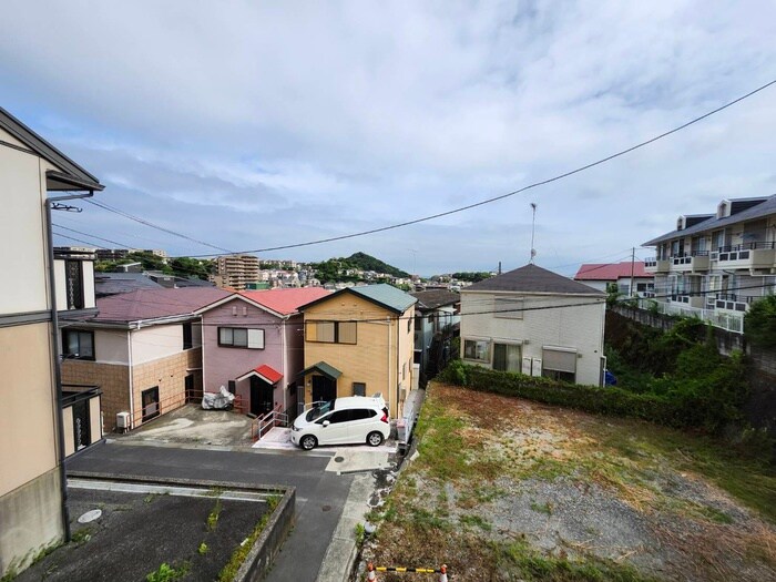 物件内観写真22　(室内からの展望)