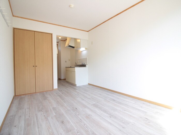 物件内観写真6　(居室)