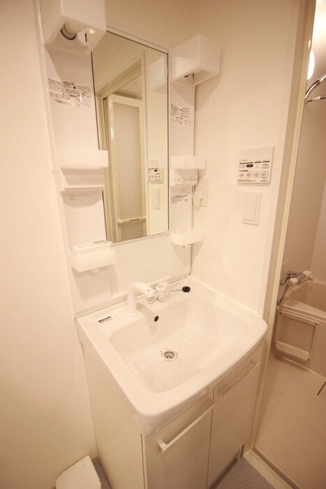 物件内観写真11　(洗面)