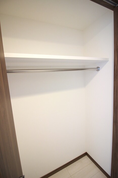 物件内観写真12　(収納)