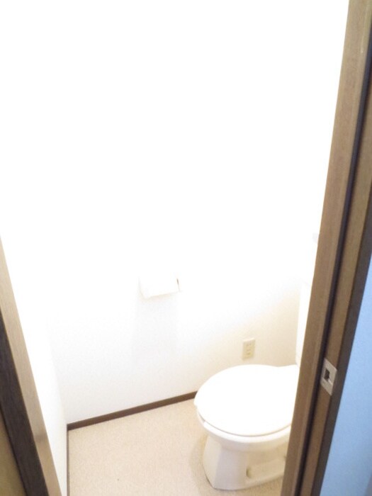 物件内観写真11　(トイレ)