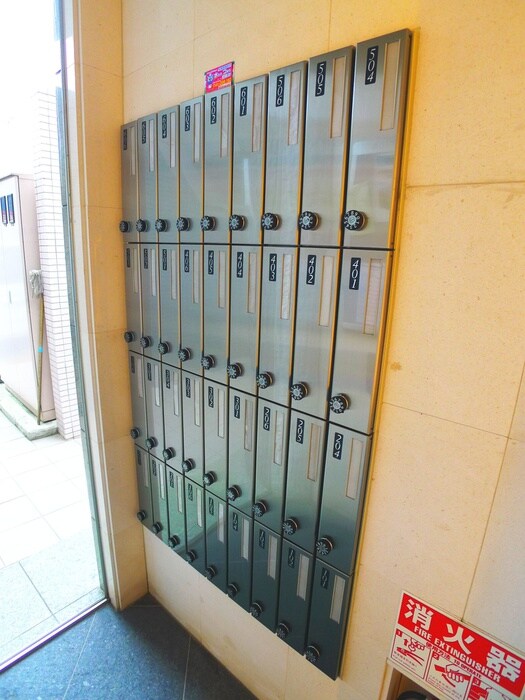 物件外観写真6　(建物設備)