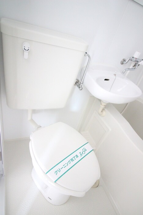 物件内観写真11　(トイレ)