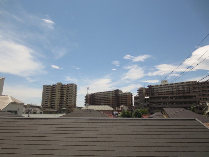 物件内観写真17　(室内からの展望)