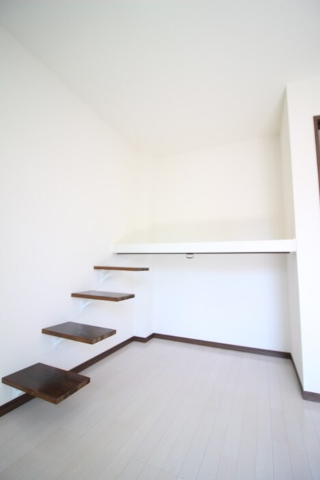 物件内観写真17　(居室)