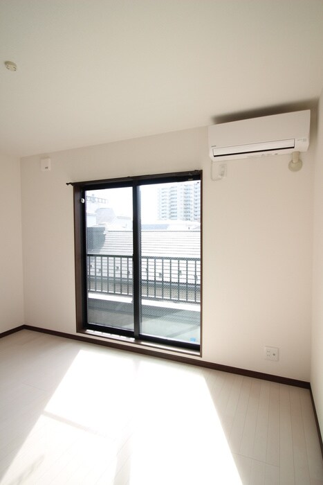 物件内観写真19　(居室)