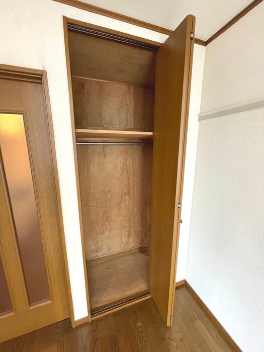 物件内観写真15　(収納)