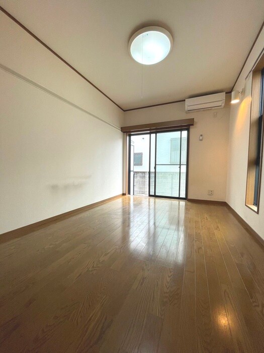 物件内観写真21　(居室)