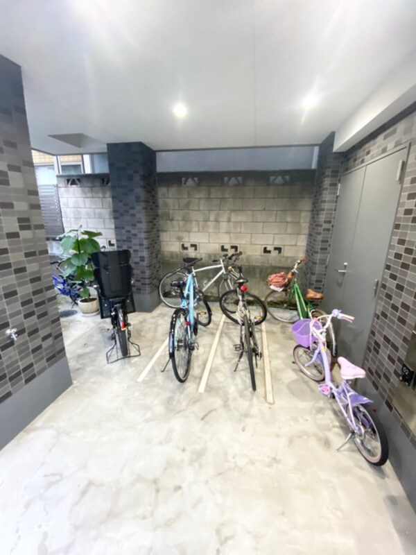 駐輪場