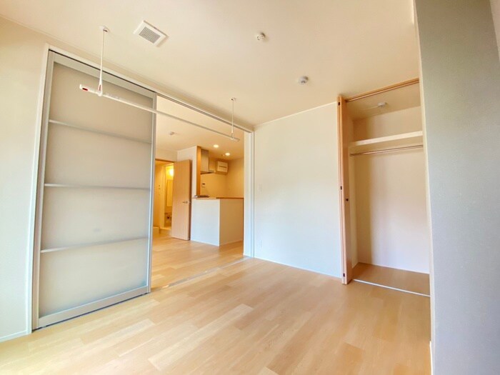 物件内観写真10　(収納)