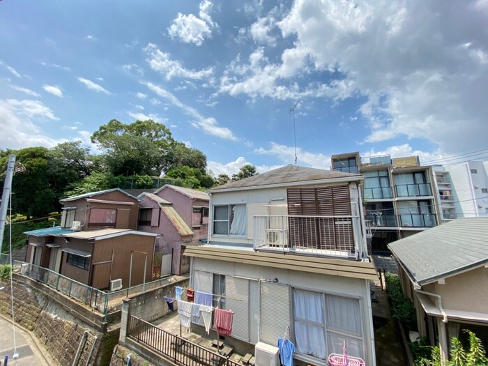 物件内観写真17　(室内からの展望)