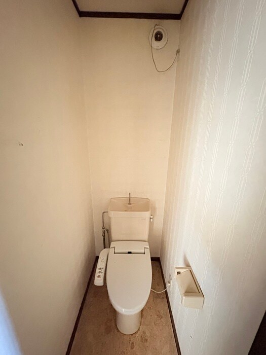 物件内観写真14　(トイレ)