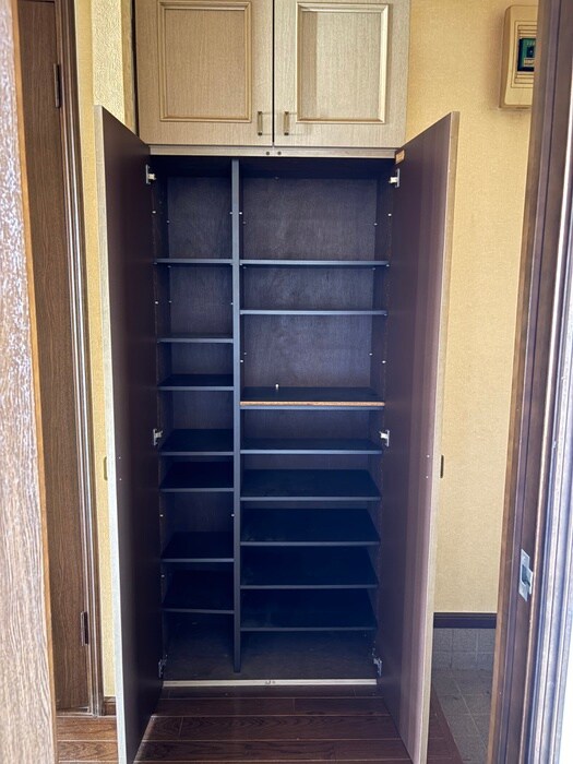 物件内観写真18　(靴箱)