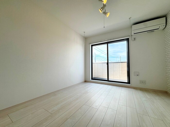 物件内観写真11　(ベランダ・バルコニー)