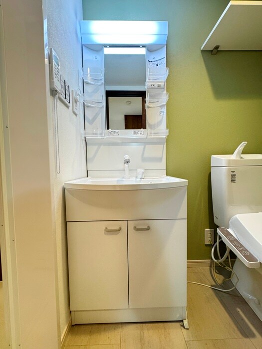 物件内観写真13　(洗面)