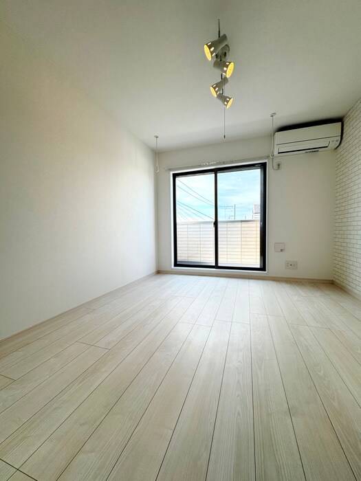 物件内観写真15　(廊下)