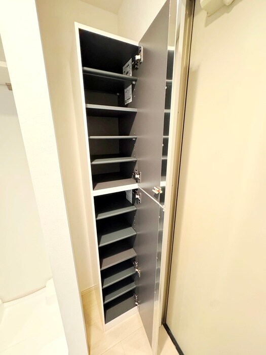 物件内観写真20　(靴箱)