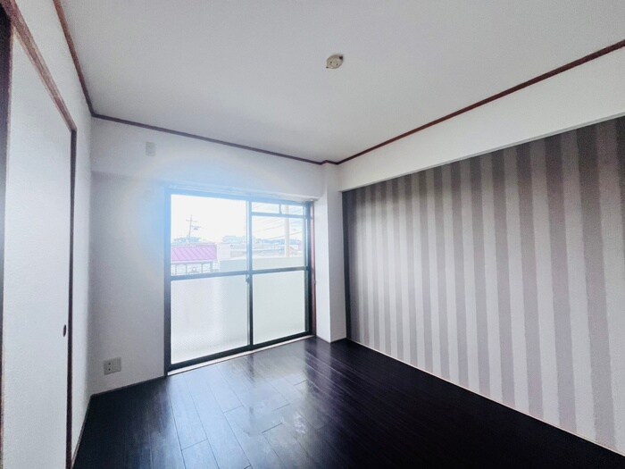 物件内観写真9　(居室)