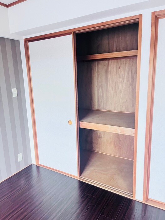 物件内観写真22　(収納)