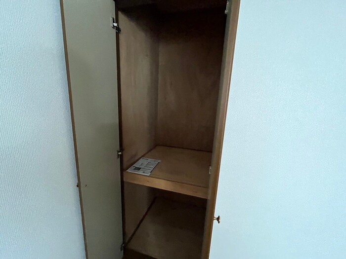 物件内観写真11　(収納)
