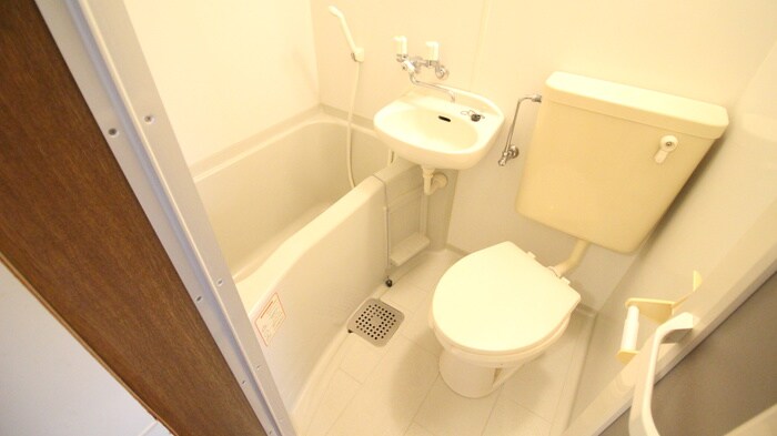 物件内観写真14　(トイレ)