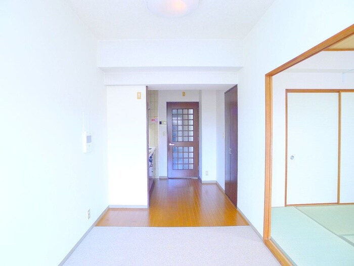 物件内観写真9　(居室)