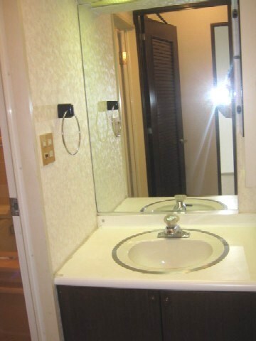 物件内観写真12　(洗面)