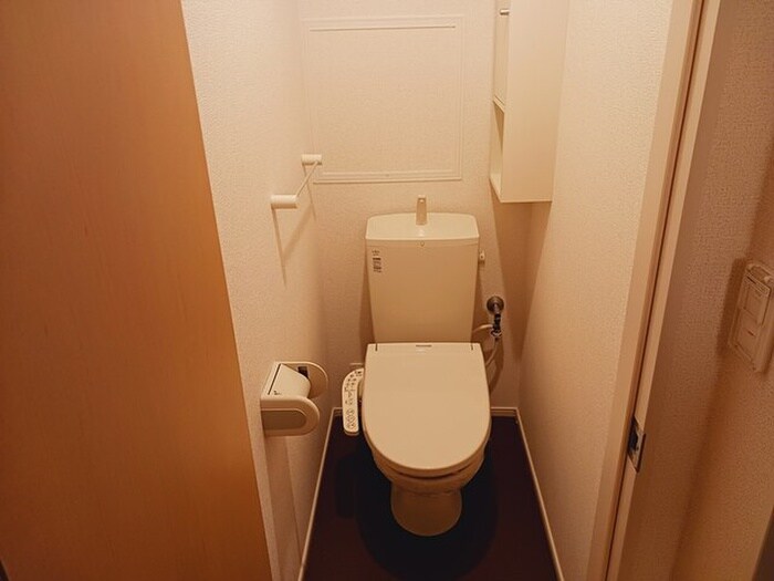 物件内観写真13　(トイレ)