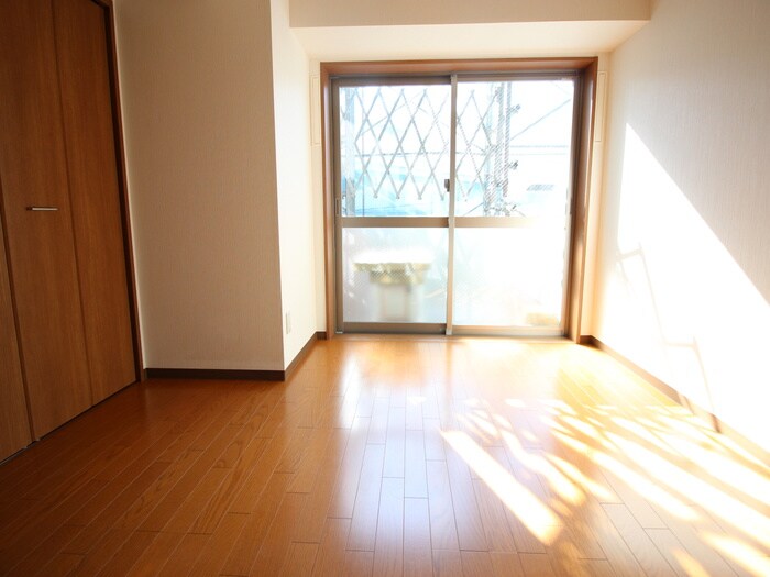 物件内観写真11　(居室)