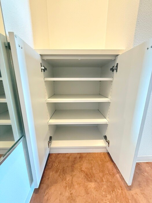 物件内観写真16　(靴箱)